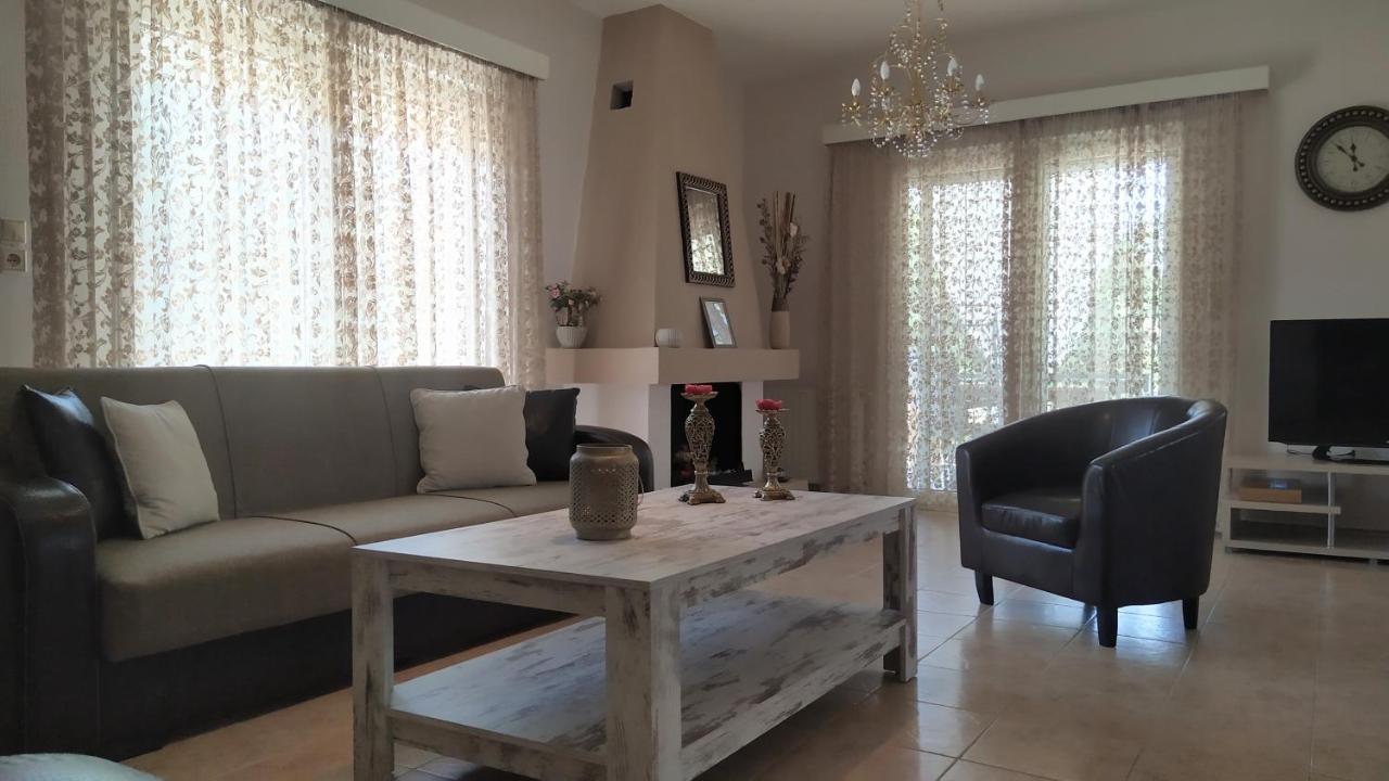Politakis Apartment Keramoti  Eksteriør billede